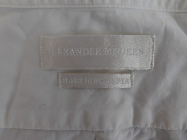 Alexander McQueen Bird Print, Short sleeved Shirt, Size 48 (M). - Image 6