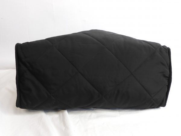 COS Diamond Quilted Oversize Shoulder Bag. - Image 5