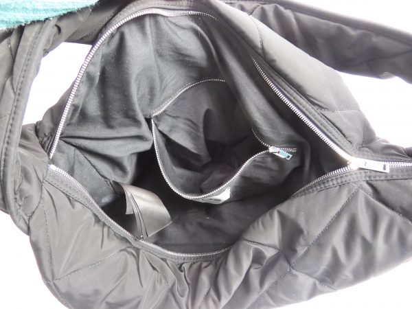 COS Diamond Quilted Oversize Shoulder Bag. - Image 8