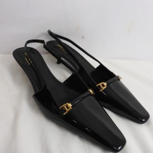Saint Laurent Paris patent leather black kitten heels, size 37.5 / 4.5