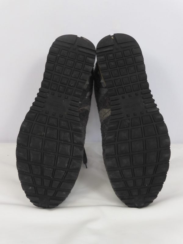 Valentino Garavani Rockrunner Trainers Size 7.5 U.K. - Image 7