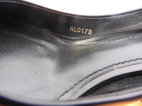 Louis Vuitton Black Leather Gossip Pumps Size 38 - Image 7