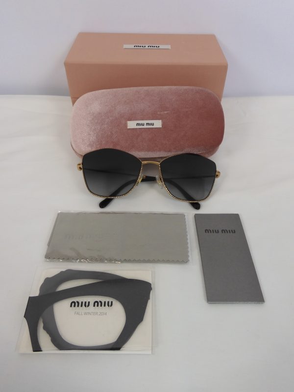 Miu Miu SMU 60V Sunglasses