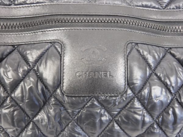 Chanel Coco Cocoon Handbag Black Nylon Quilted Canvas - Image 4