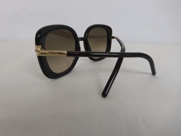 Prada SPR04W Sunglasses - Image 4