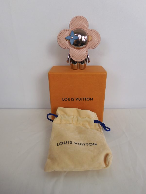 Louis Vuitton Vivienne in gold colour photo holder - Image 2