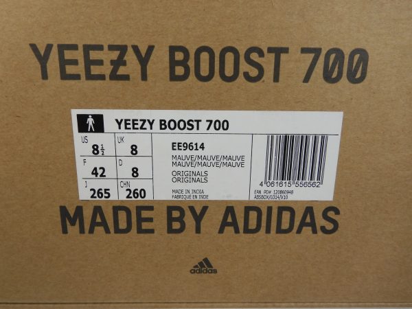 Yeezy Boost 700 EE9614, Size 8 - Image 9