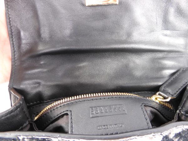 Fratelli Rossetti Python Trim Hand Bag. - Image 4