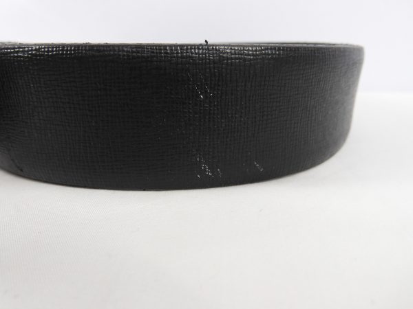 Hugo Boss Men's black leather belt. - Image 3