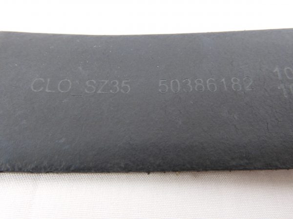 Hugo Boss Men's black leather belt. - Image 5