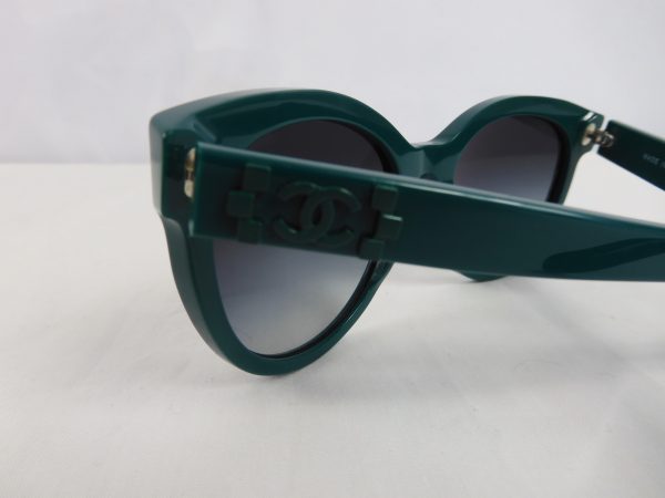Chanel 5315 Sunglasses - Image 4