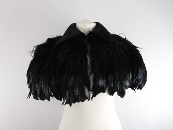 Catwalk Collection Feather Corset & Shoulder Wrap (Shawl) One Size. - Image 8