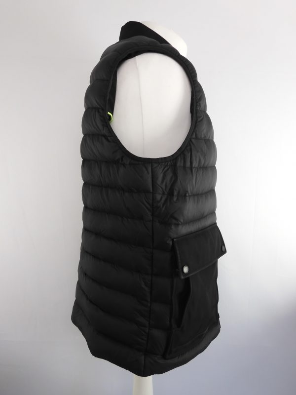 MOOSE KNUCKLES Gilet 90/10 Down Filled, Size L. - Image 3