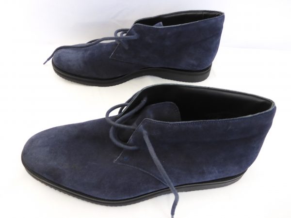 Michael Kors Blue Suede Desert Boots, Size 11. - Image 5