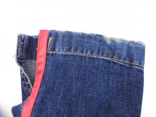 Dolce & Gabbana Jeans with Silk Trim, Size 40 (8). - Image 6