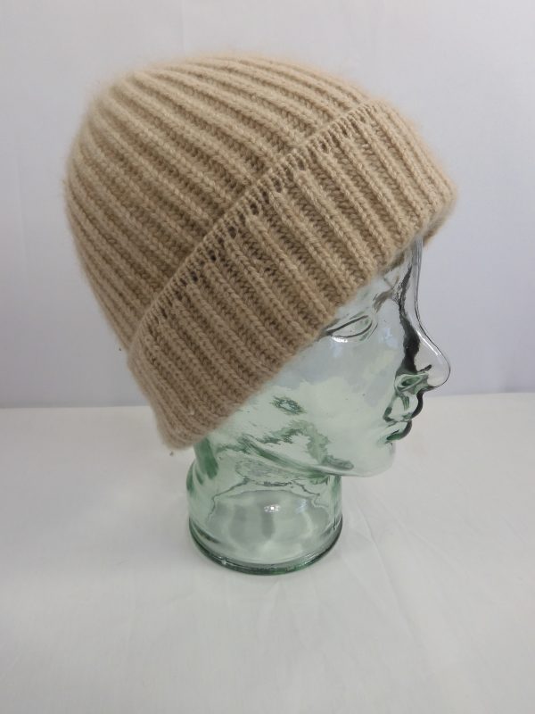 Piacenza 100% Cashmere Beanie, One Size.