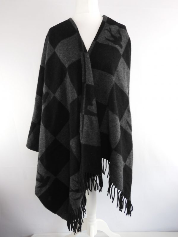 Alexander McQueen Poncho, One Size.