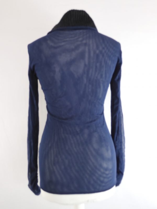 Siste's made in Italy Turtle neck Shear Top, Size 8 - Image 4