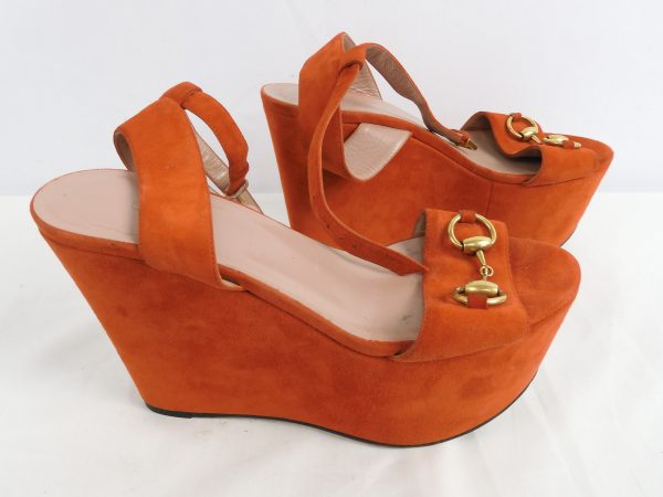 Gucci Horsebit orange Wedges, Size 36.5 / 3.5 - Image 3