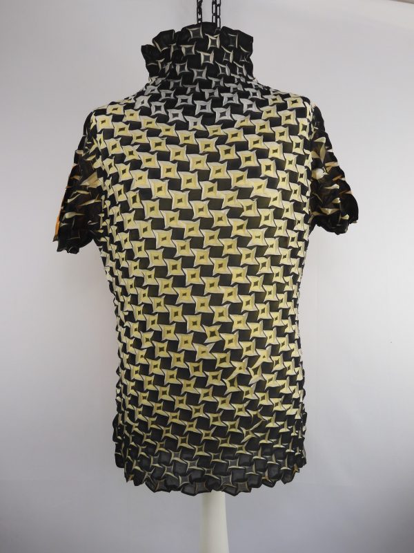 Goomheo T-Shirt, Size M