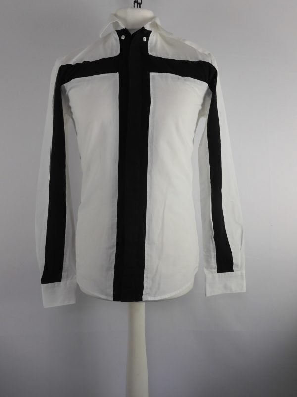 Givenchy Contrast Cross Shirt, Size 39 (15.5) M.