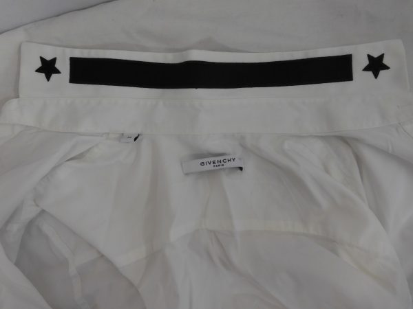 Givenchy White Shirt, Size 39 (M). - Image 6