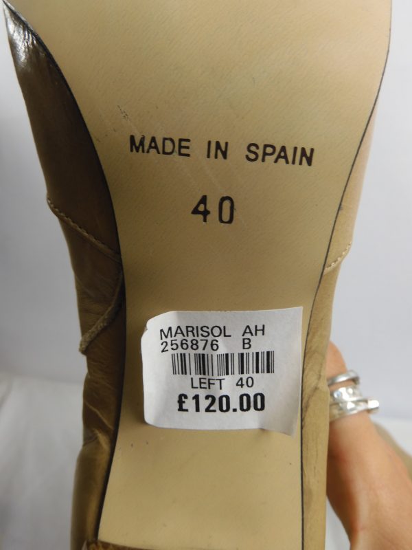 Faith Marisol Boots, Size 40 (7). - Image 5