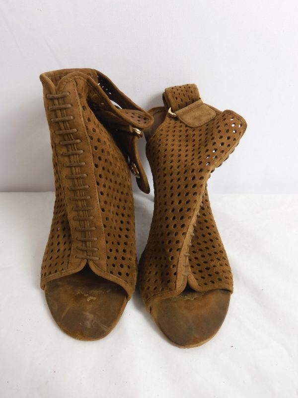 Louis Vuitton Perforated Open Toe Sandal, Size 37.5 (4.5). - Image 3