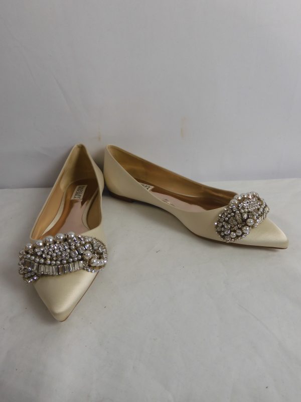 Badgley Mischka Octavia Ivory Satin Flats, Size 9.5 (7.5). - Image 2