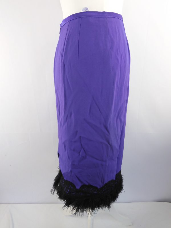 Feraud Skirt, Size 8. - Image 3