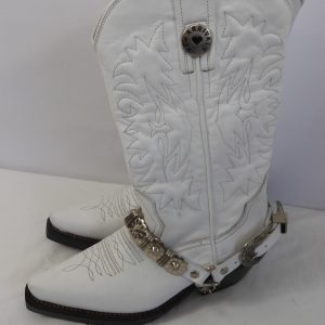 New Arrivals by Ilkyaz Ozel White Cowboy Boots, Size 6.