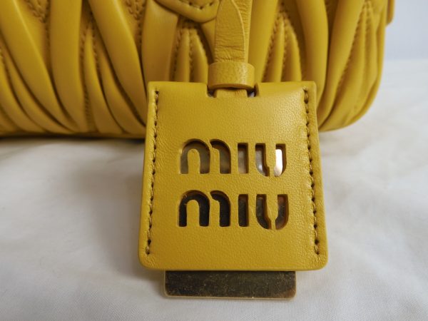 Miu Miu Arcadie Matelassé leather bag - Image 6