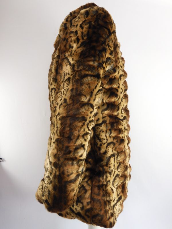 Miscreants Faux Fur Leopard / Cheetah Print, Size S-M - Image 6